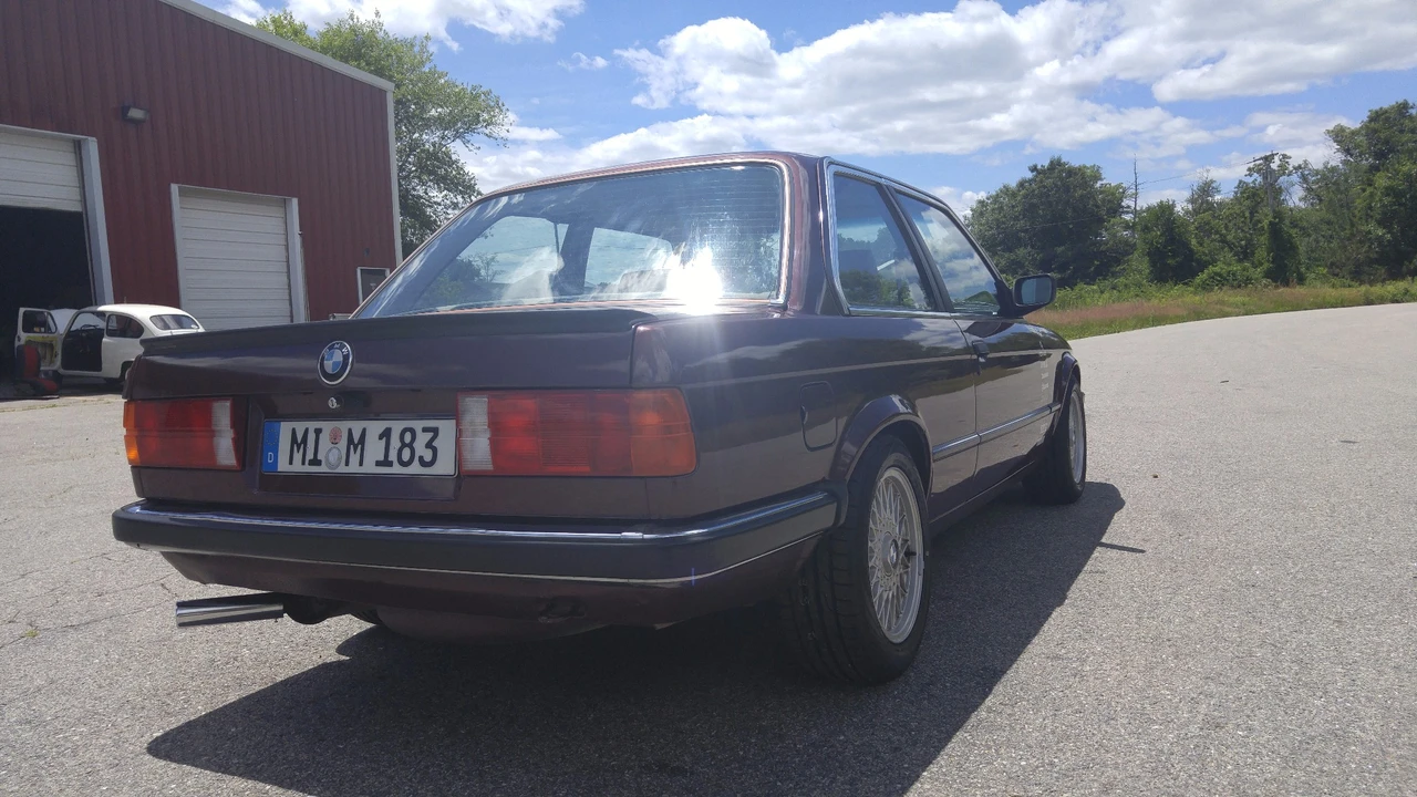 1987 BMW E30 3 Series - Image 9 of 31