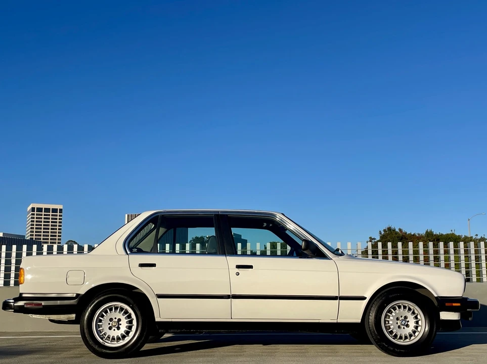 1987 BMW E30 3 Series - Image 13 of 31