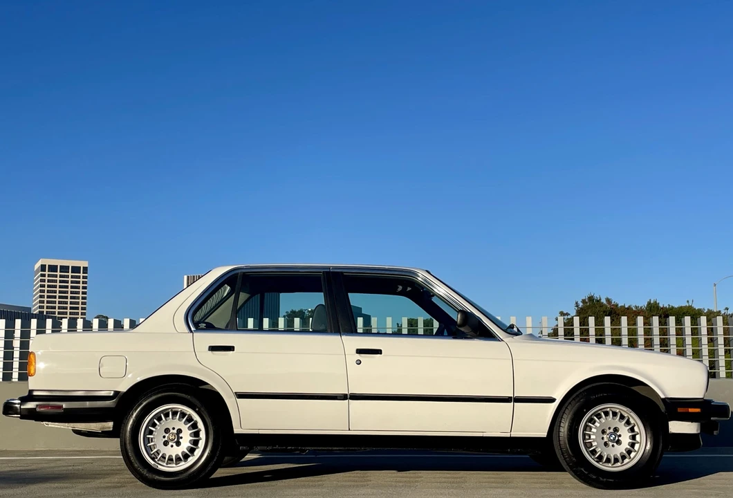 1987 BMW E30 3 Series - Image 11 of 31
