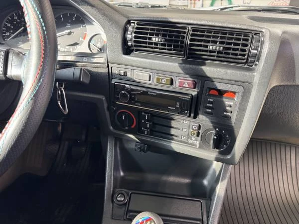 1987 BMW E30 3 Series - Image 4 of 19