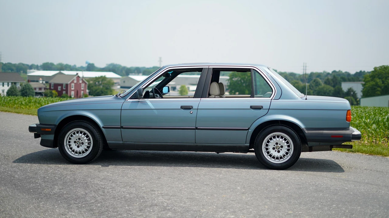 1987 BMW E30 3 Series - Image 10 of 31