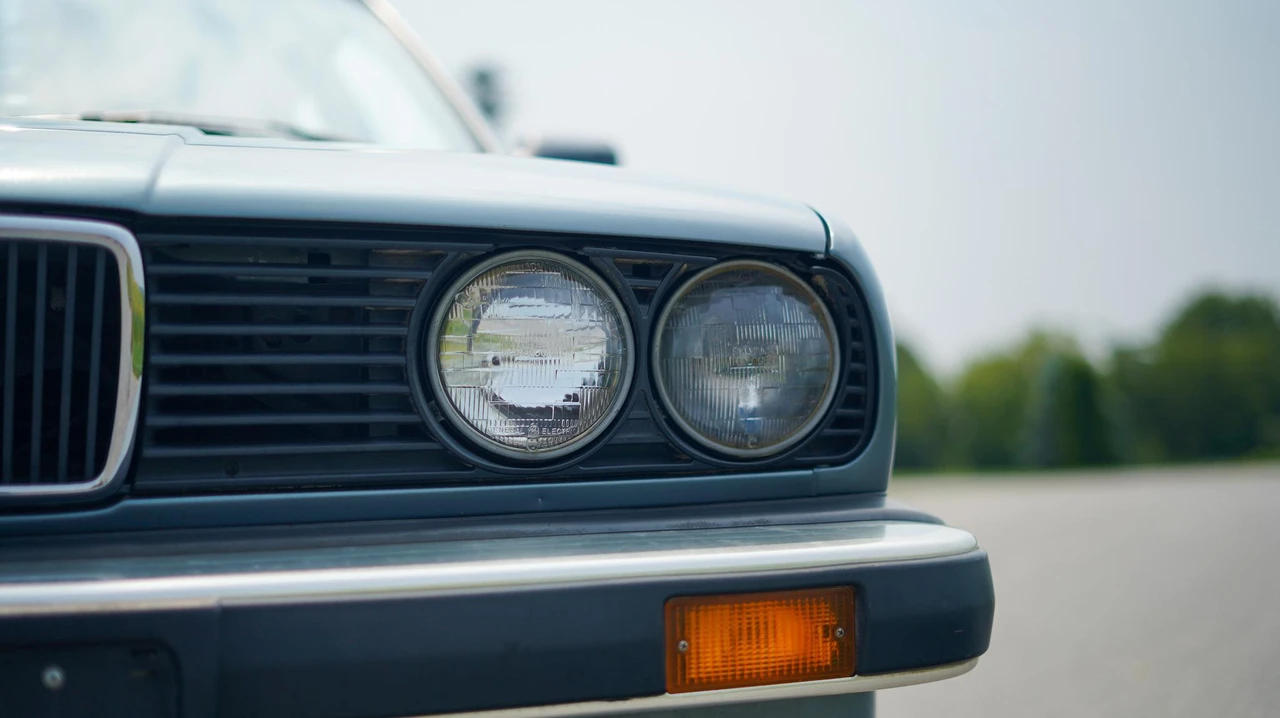 1987 BMW E30 3 Series - Image 22 of 31