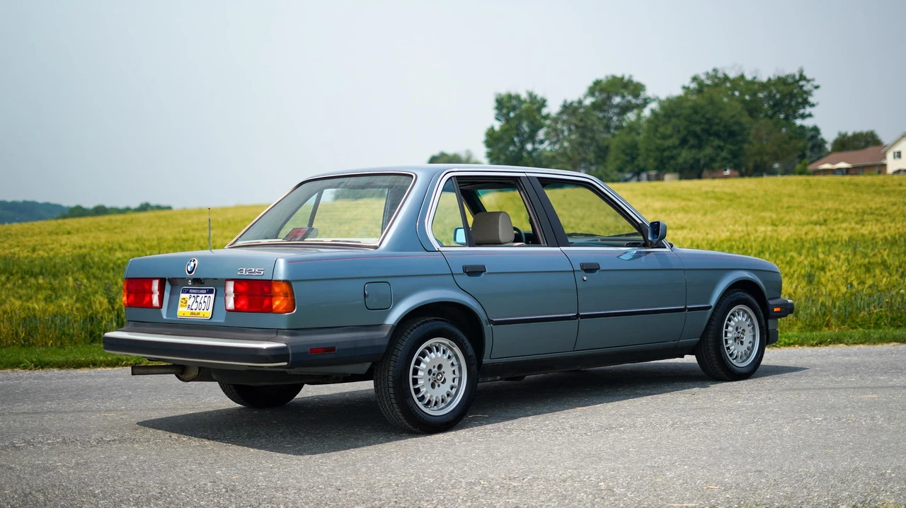 1987 BMW E30 3 Series - Image 13 of 31
