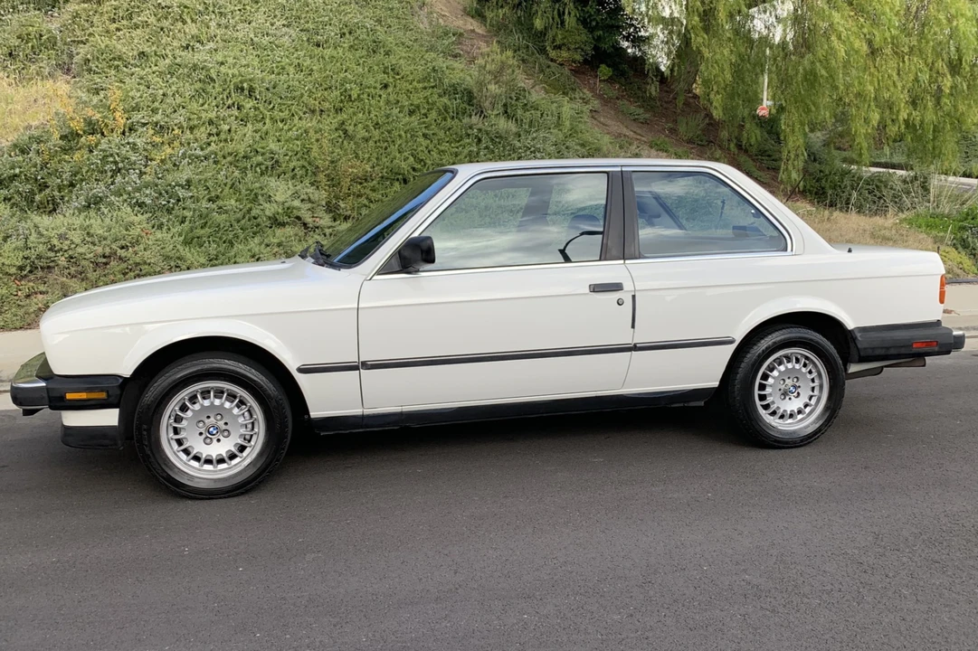 1987 BMW E30 3 Series - Image 17 of 31