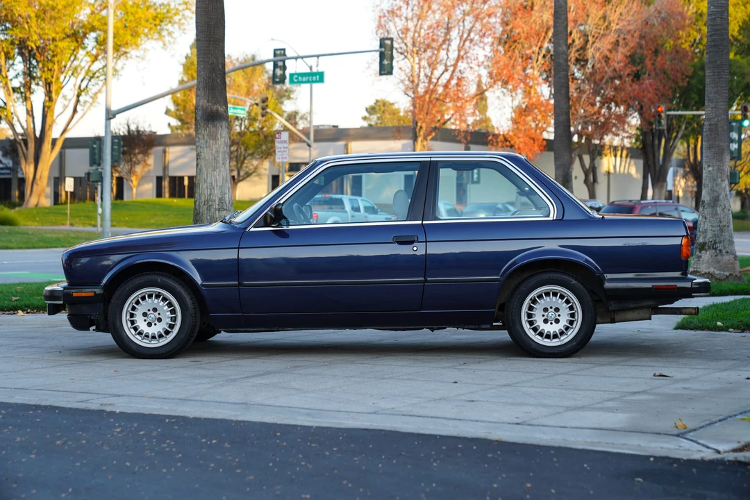 1987 BMW E30 3 Series - Image 4 of 31