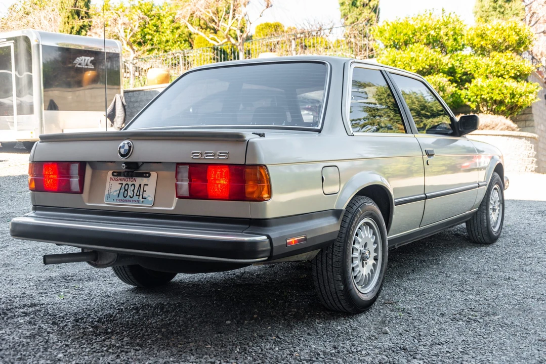 1987 BMW E30 3 Series - Image 9 of 31