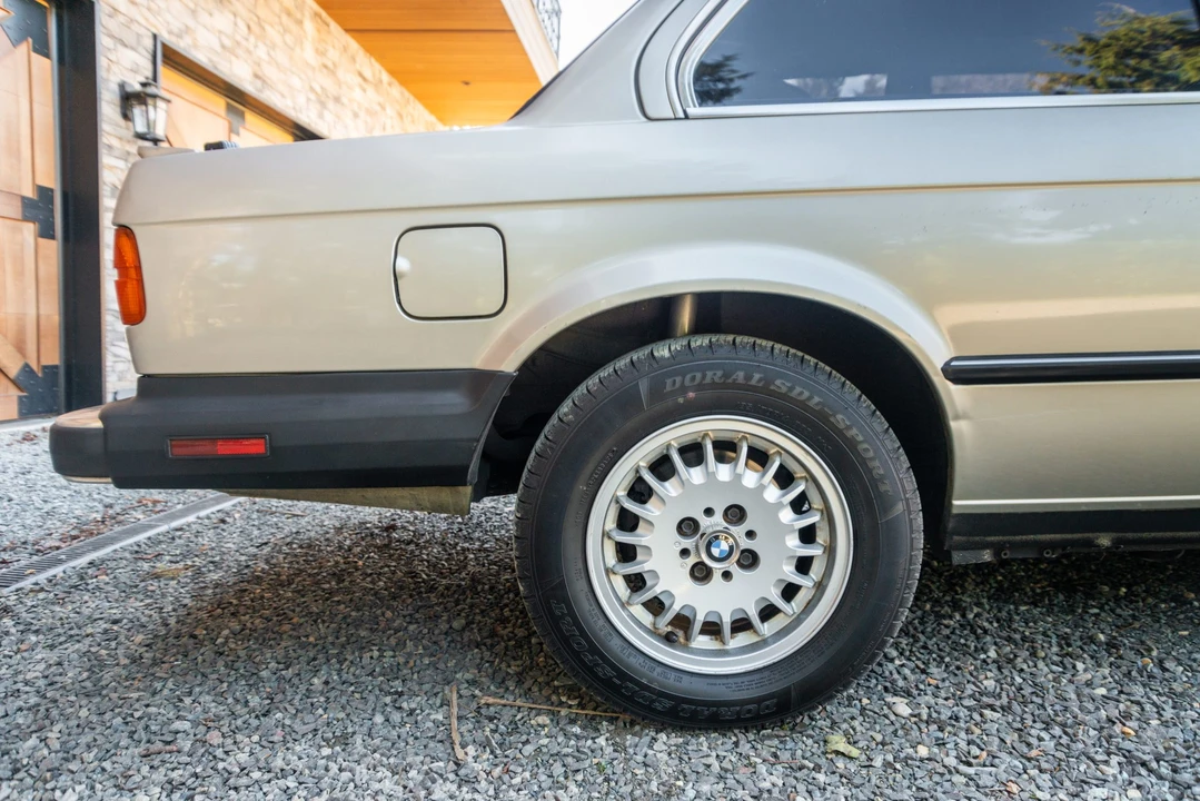 1987 BMW E30 3 Series - Image 22 of 31