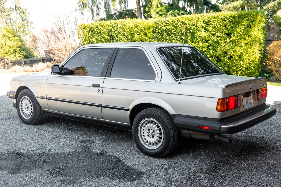 1987 BMW E30 3 Series - Image 11 of 31