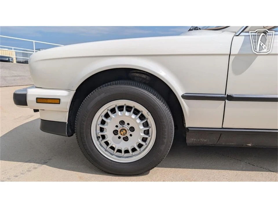 1987 BMW E30 3 Series - Image 27 of 31