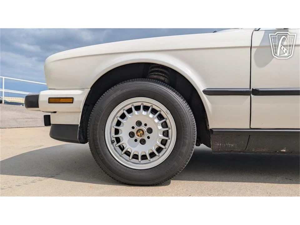 1987 BMW E30 3 Series - Image 28 of 31