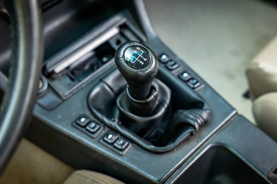 1987 BMW E30 3 Series - Image 16 of 20