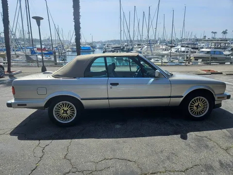 1987 BMW 325i Convertible