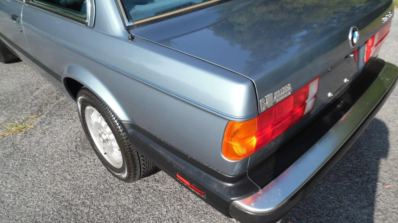1987 BMW E30 3 Series - Image 25 of 31