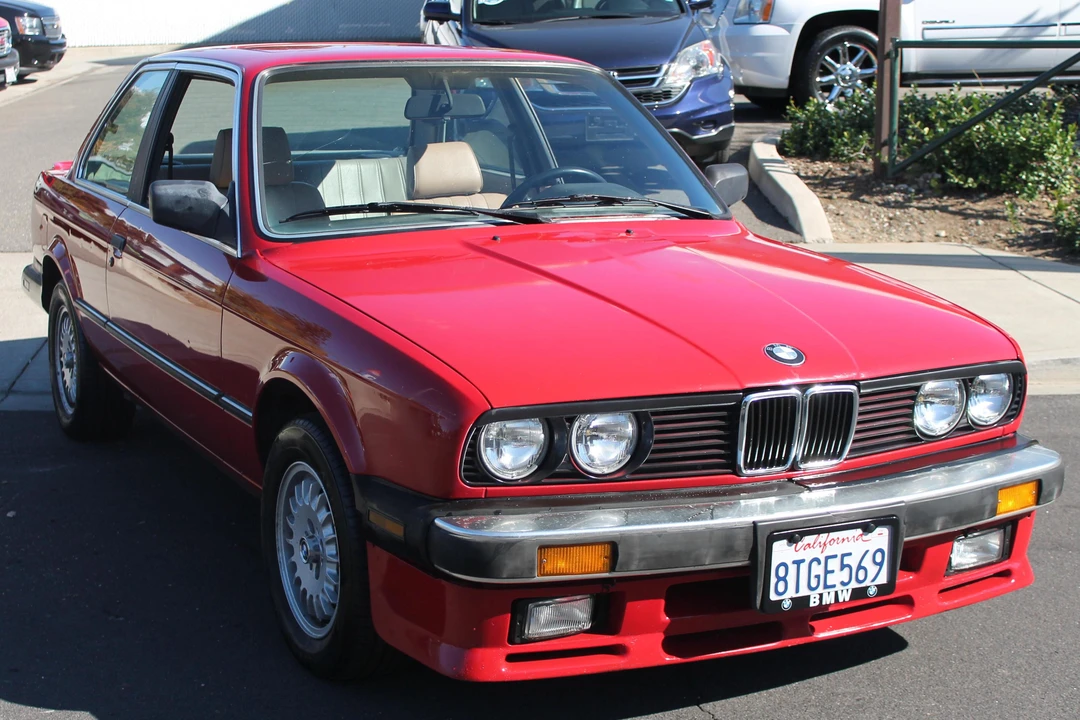 1987 BMW E30 3 Series - Image 9 of 12