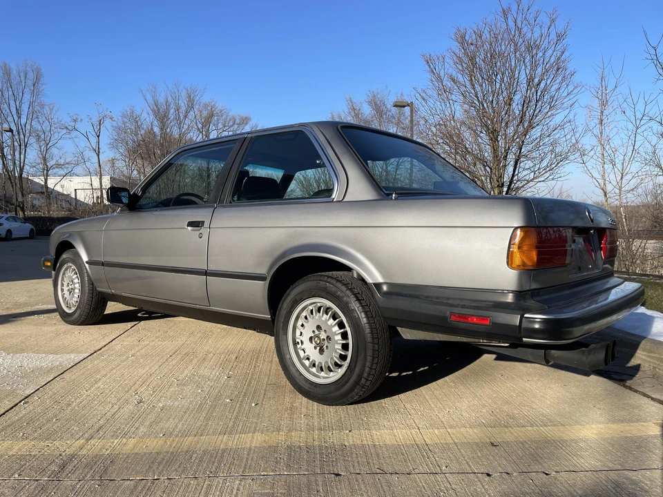 1987 BMW E30 3 Series - Image 11 of 31