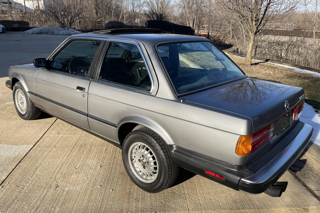 1987 BMW E30 3 Series - Image 4 of 31