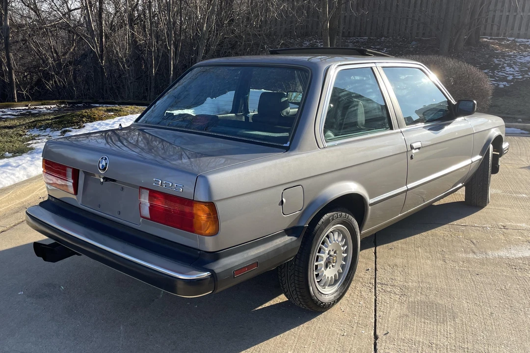 1987 BMW E30 3 Series - Image 5 of 31