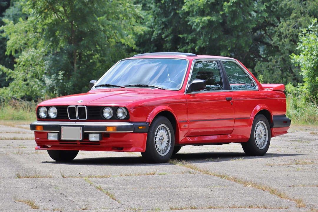 1987 BMW E30 3 Series - Image 9 of 16
