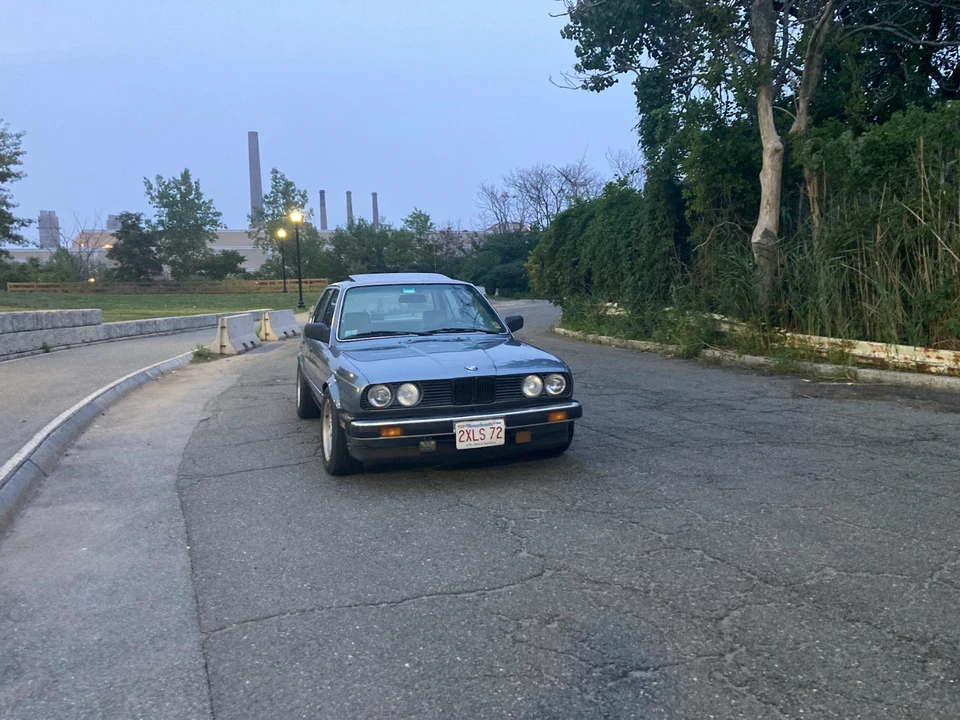 1987 BMW E30 3 Series - Image 14 of 31