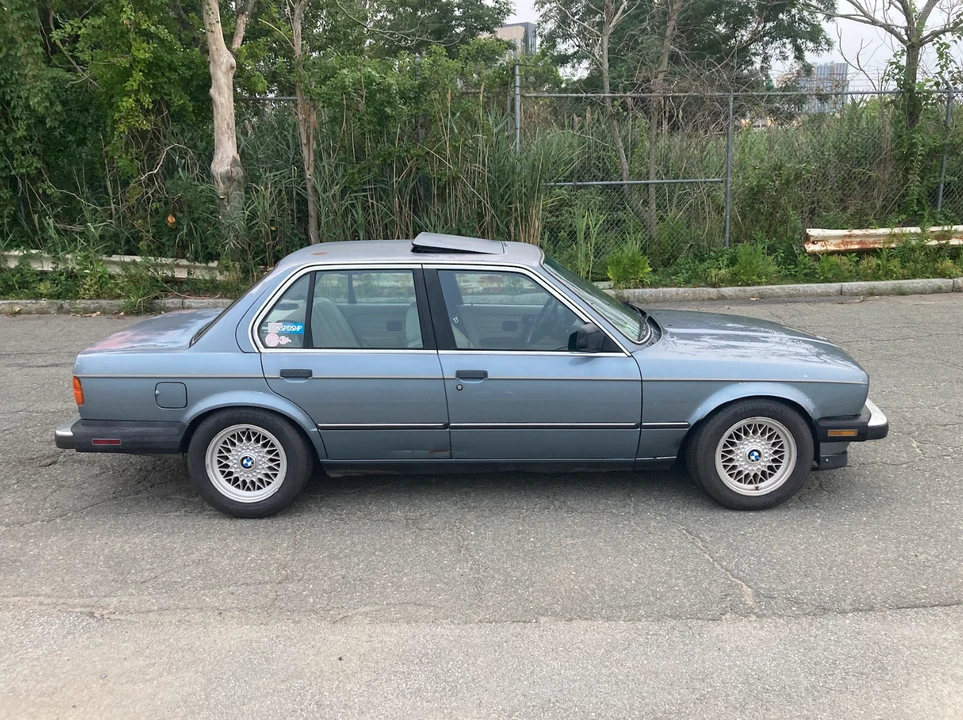 1987 BMW E30 3 Series - Image 25 of 31