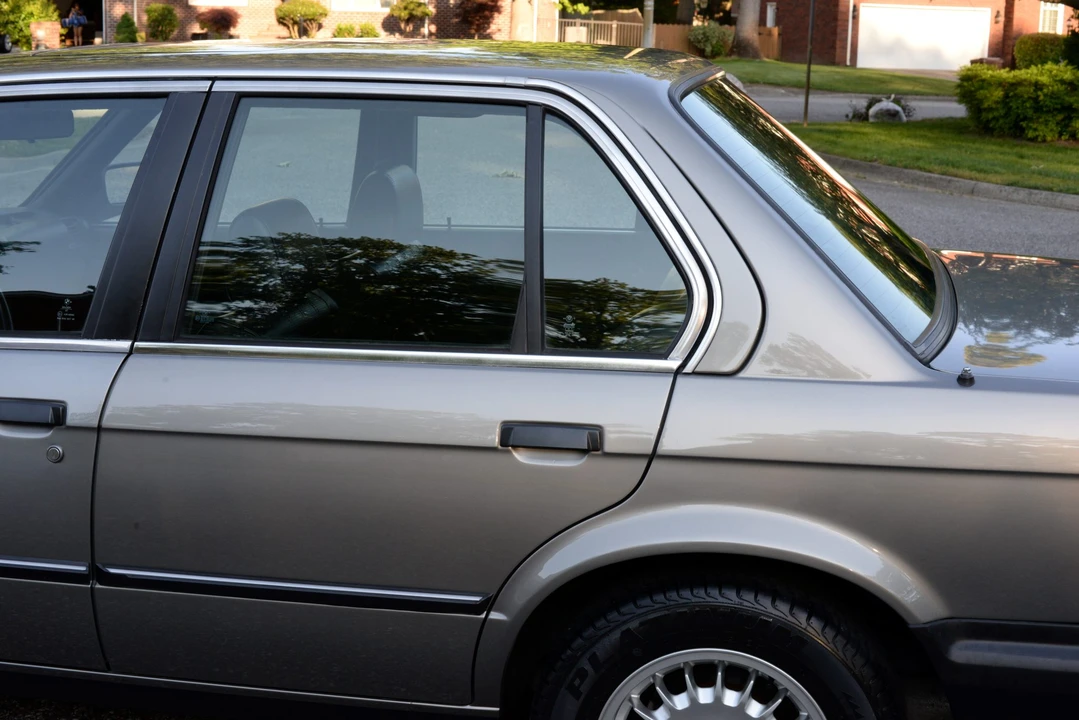 1987 BMW E30 3 Series - Image 17 of 31