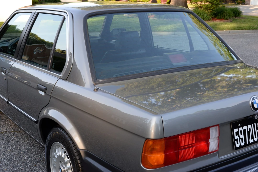 1987 BMW E30 3 Series - Image 12 of 31