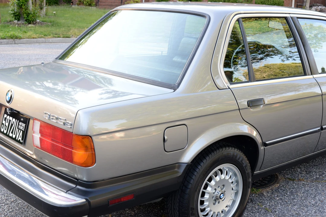 1987 BMW E30 3 Series - Image 13 of 31