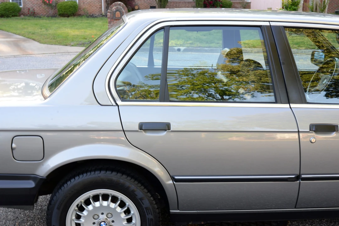 1987 BMW E30 3 Series - Image 16 of 31