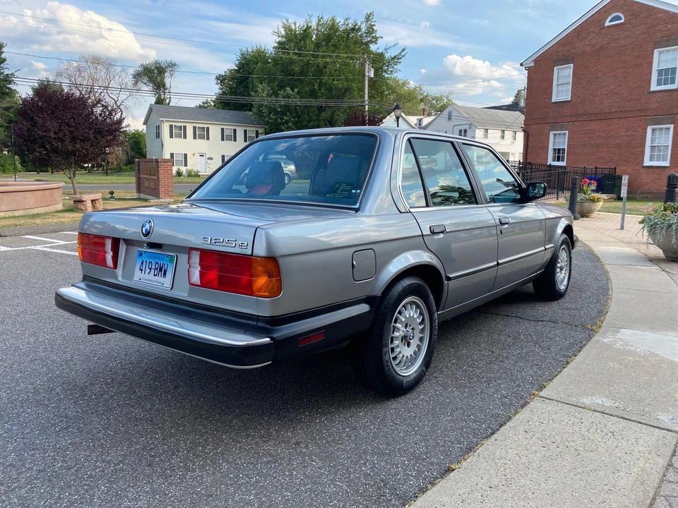 1987 BMW E30 3 Series - Image 21 of 31