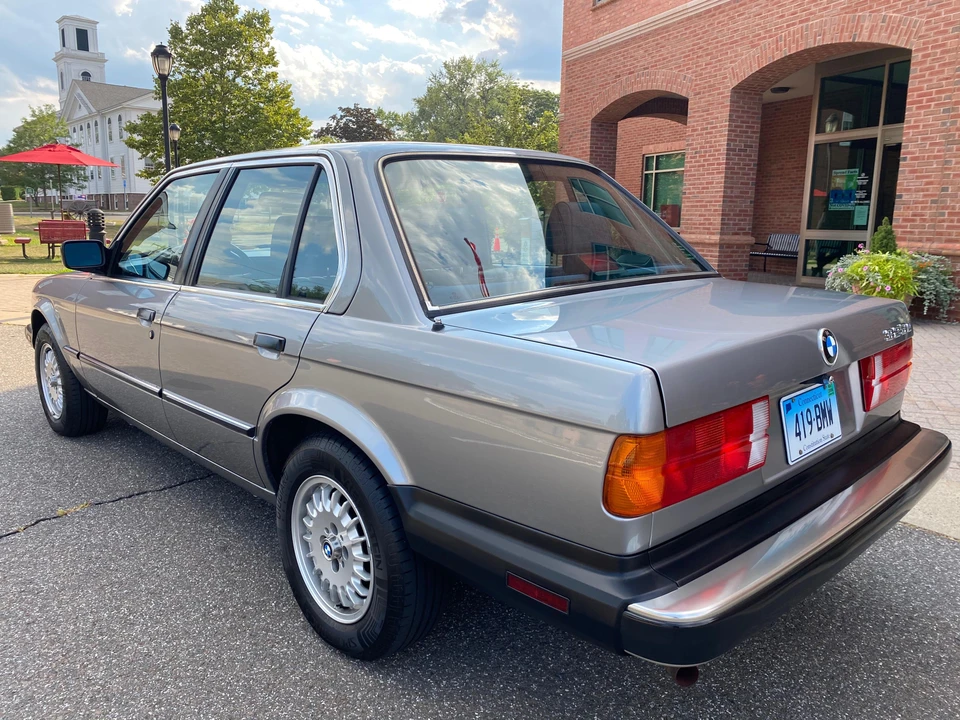 1987 BMW E30 3 Series - Image 4 of 31