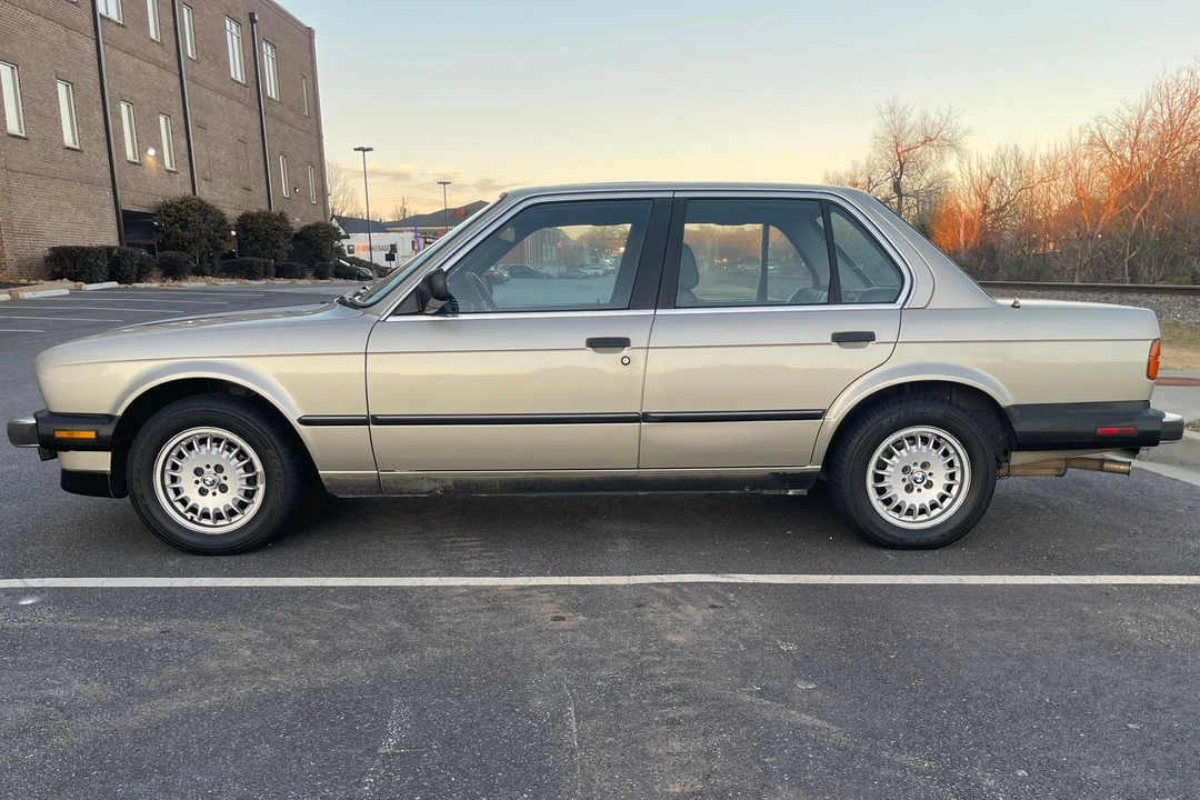 1987 BMW E30 3 Series - Image 3 of 31