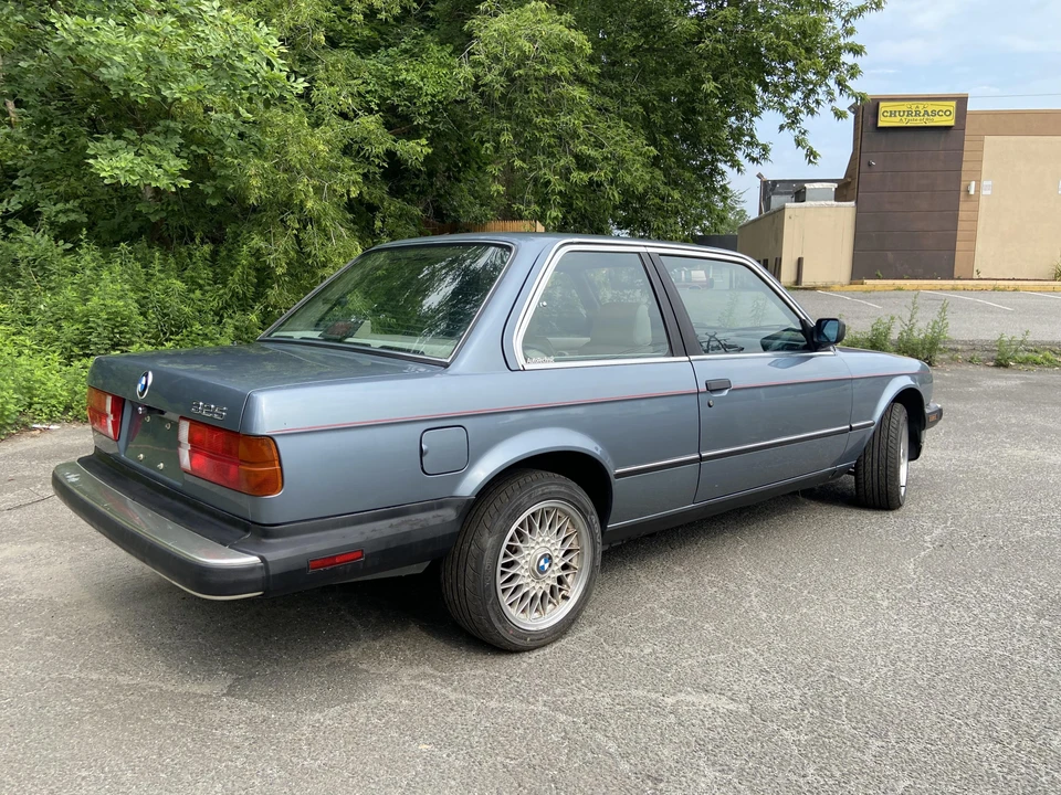 1987 BMW E30 3 Series - Image 12 of 31