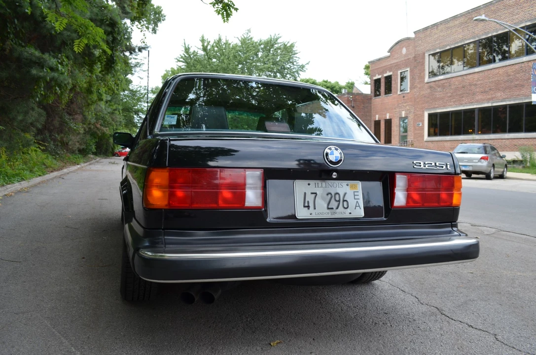 1987 BMW E30 3 Series - Image 16 of 31