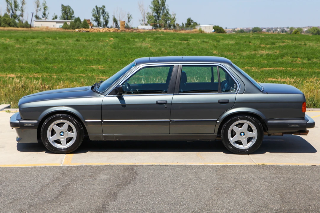 1987 BMW E30 3 Series - Image 8 of 31