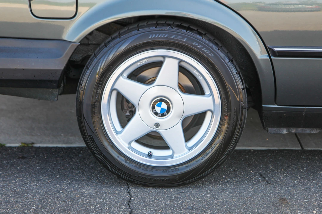 1987 BMW E30 3 Series - Image 18 of 31
