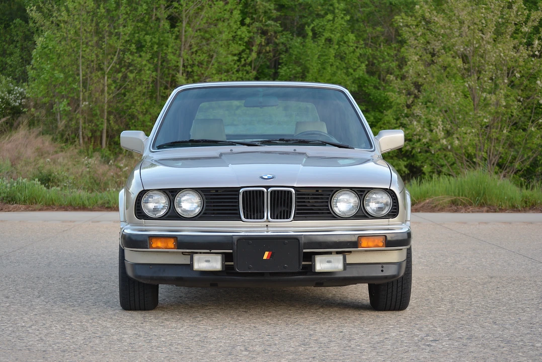 1987 BMW E30 3 Series - Image 14 of 31