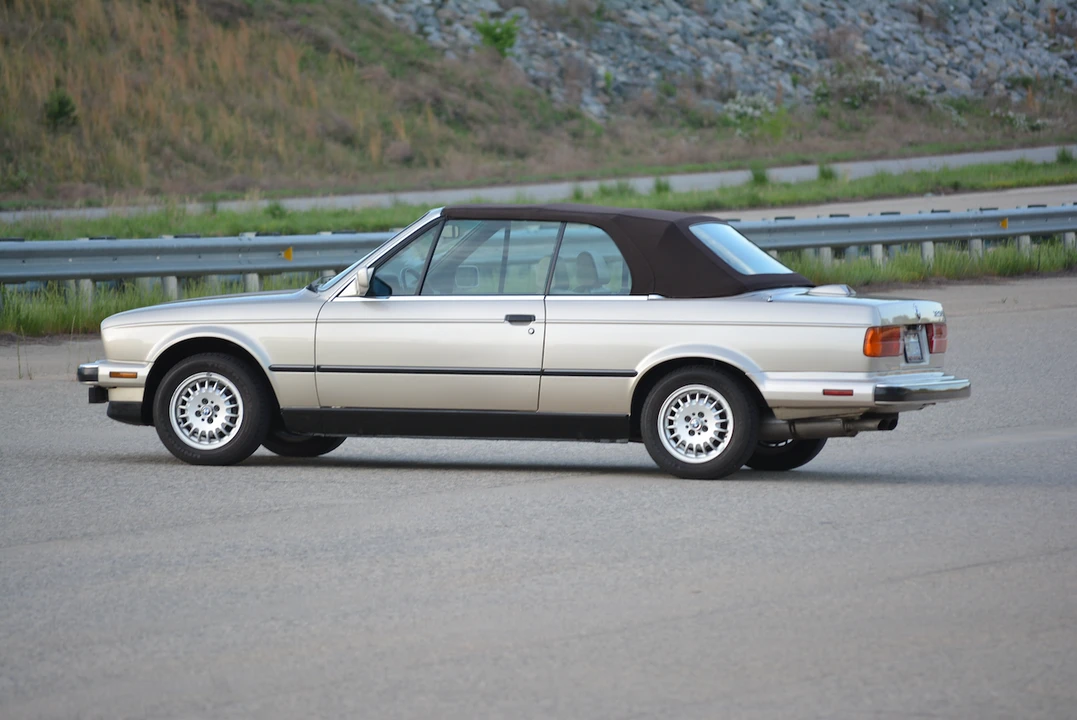 1987 BMW E30 3 Series - Image 17 of 31