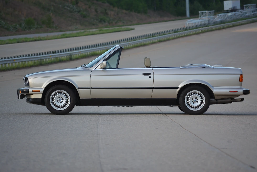 1987 BMW E30 3 Series - Image 5 of 31
