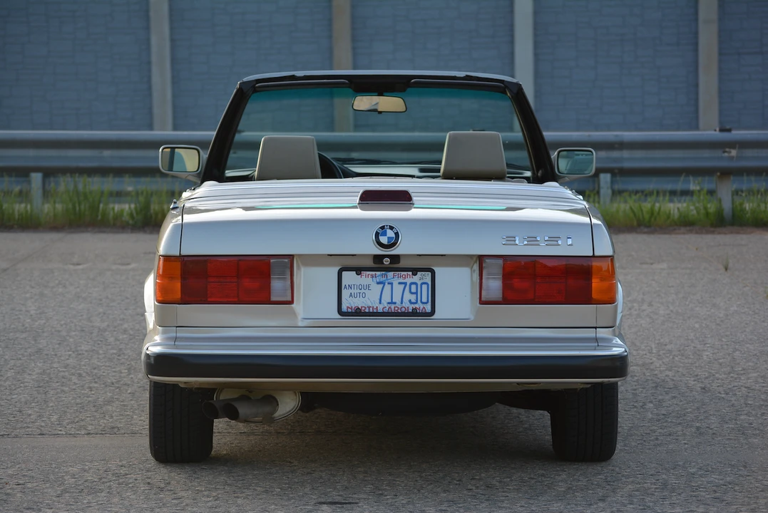 1987 BMW E30 3 Series - Image 7 of 31
