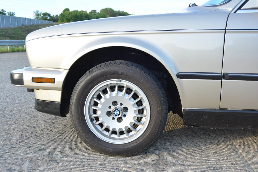 1987 BMW E30 3 Series - Image 24 of 31