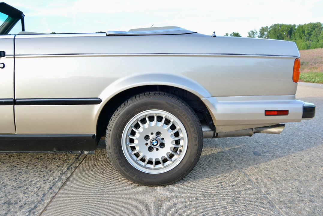 1987 BMW E30 3 Series - Image 26 of 31