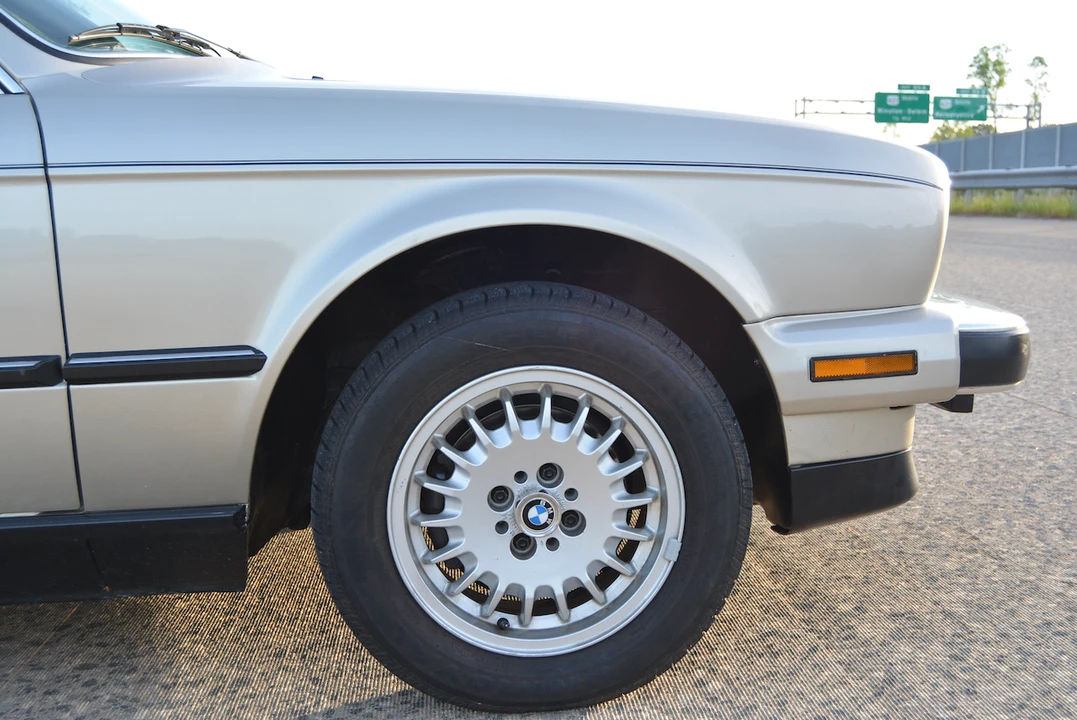 1987 BMW E30 3 Series - Image 29 of 31
