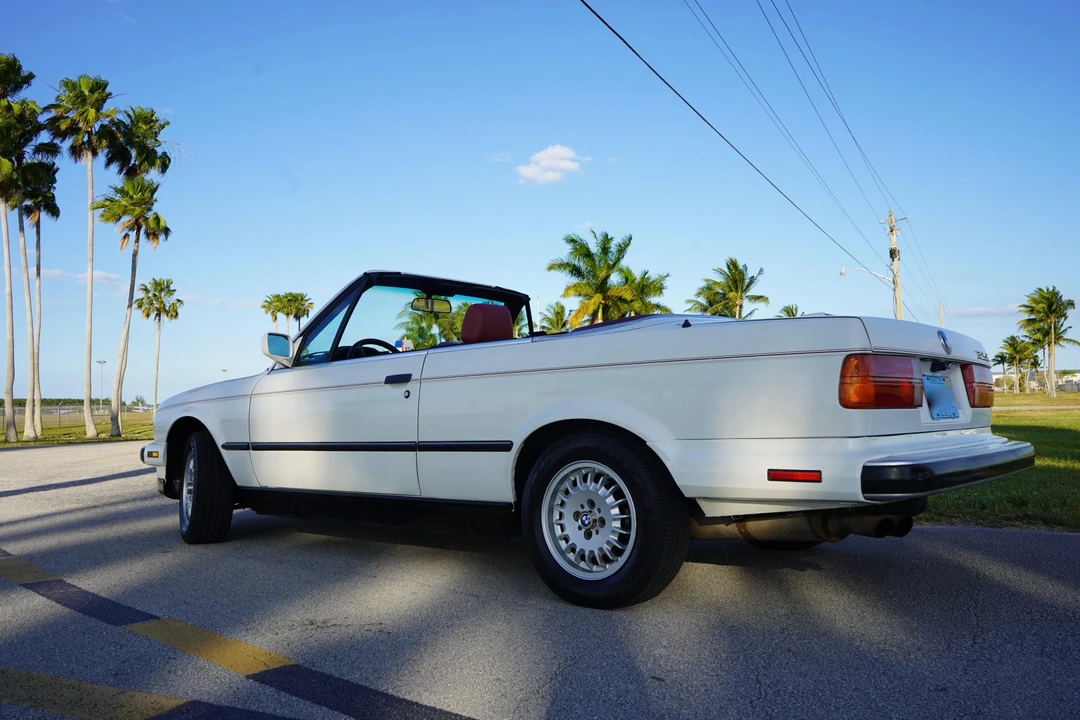 1987 BMW E30 3 Series - Image 7 of 31