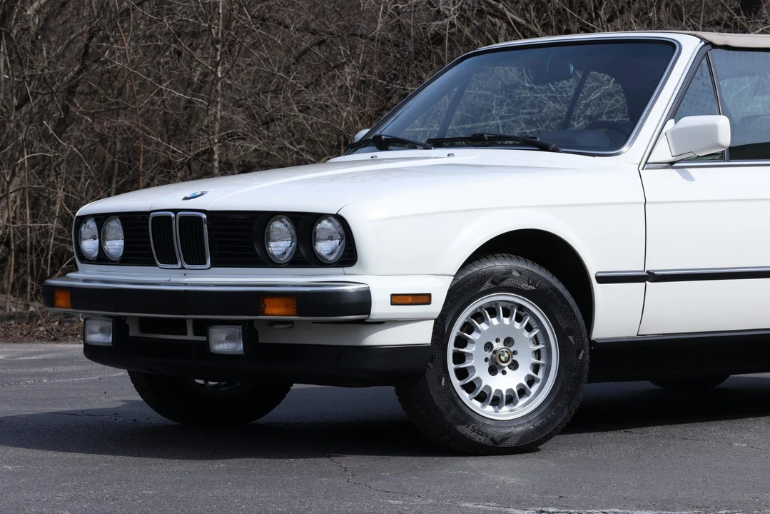 1987 BMW E30 3 Series - Image 23 of 31
