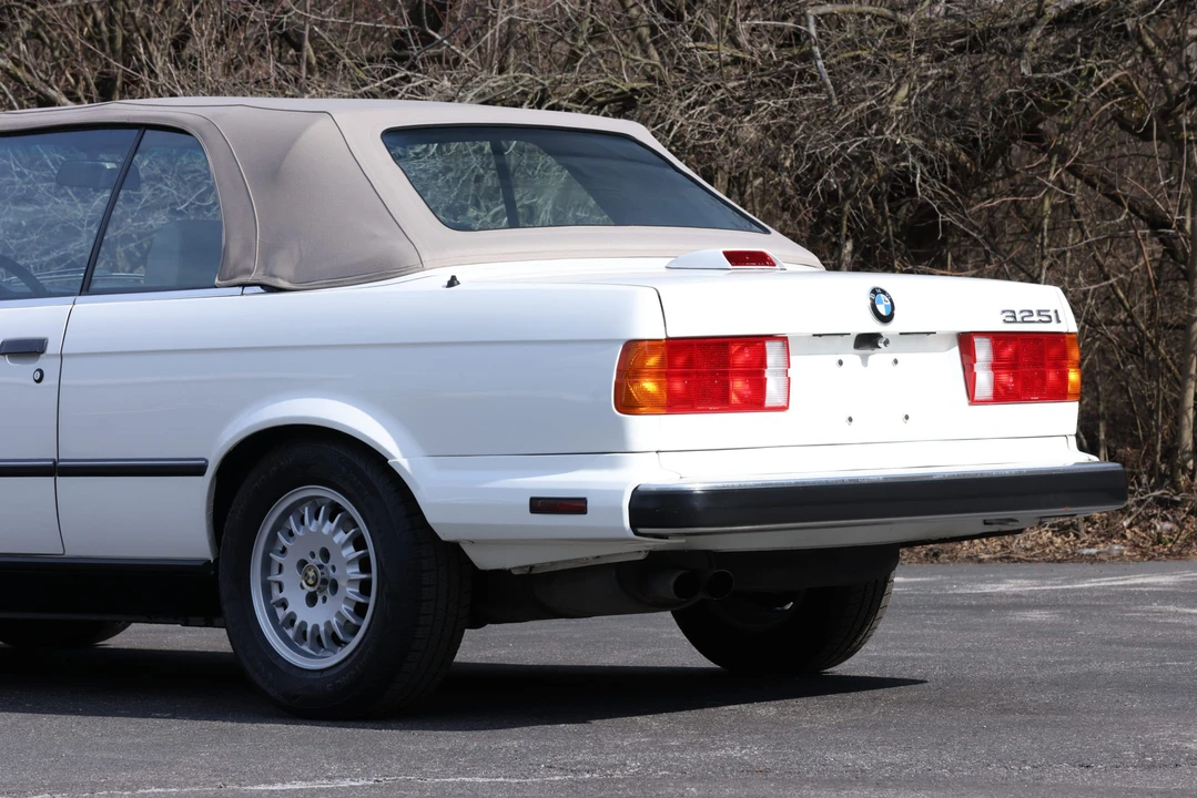 1987 BMW E30 3 Series - Image 21 of 31