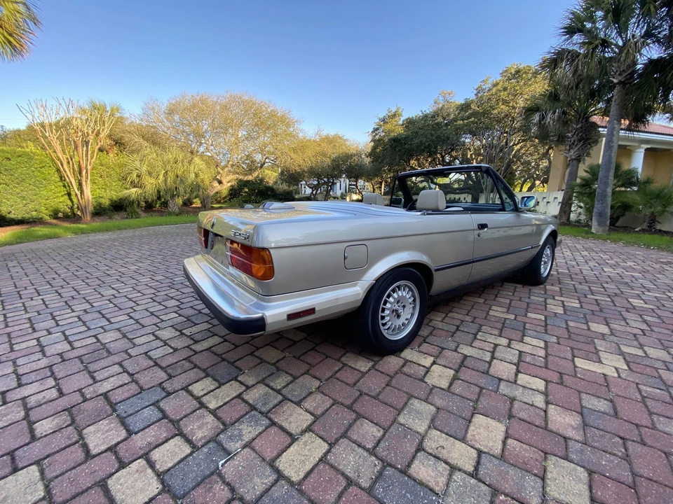 1987 BMW E30 3 Series - Image 26 of 31
