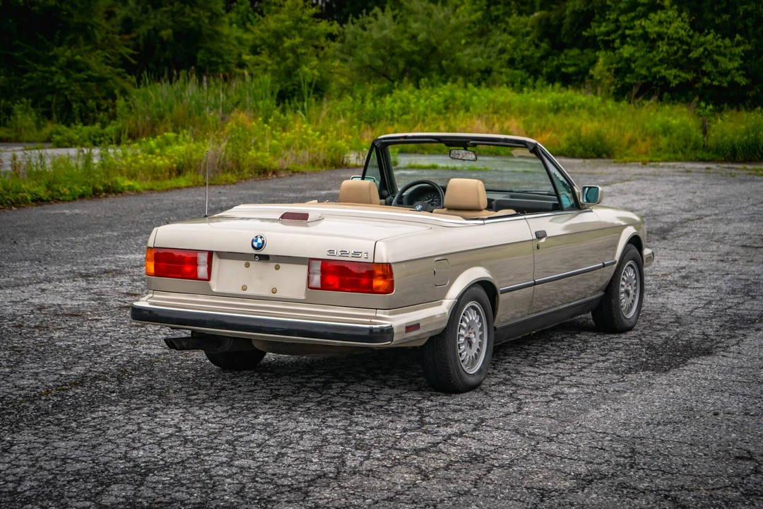 1987 BMW E30 3 Series - Image 13 of 31