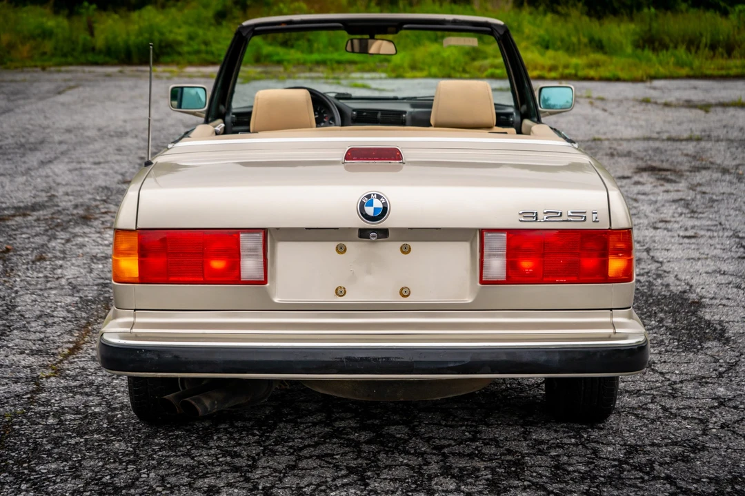 1987 BMW E30 3 Series - Image 17 of 31