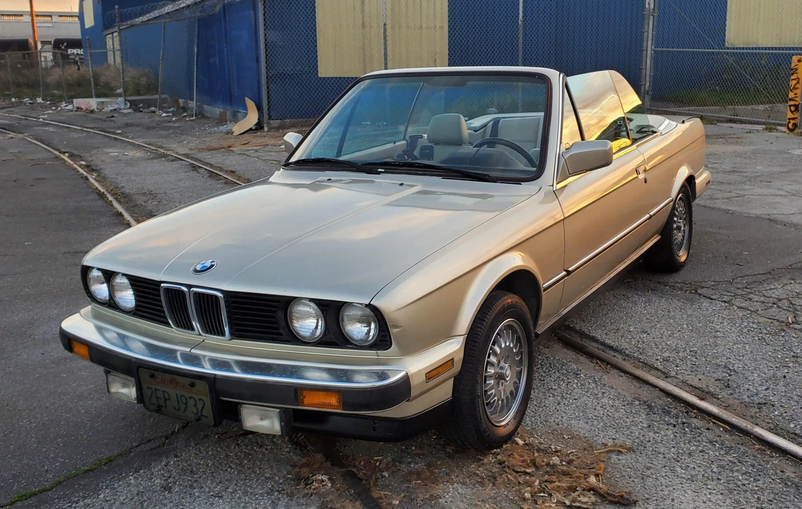 1987 BMW E30 3 Series - Image 13 of 31