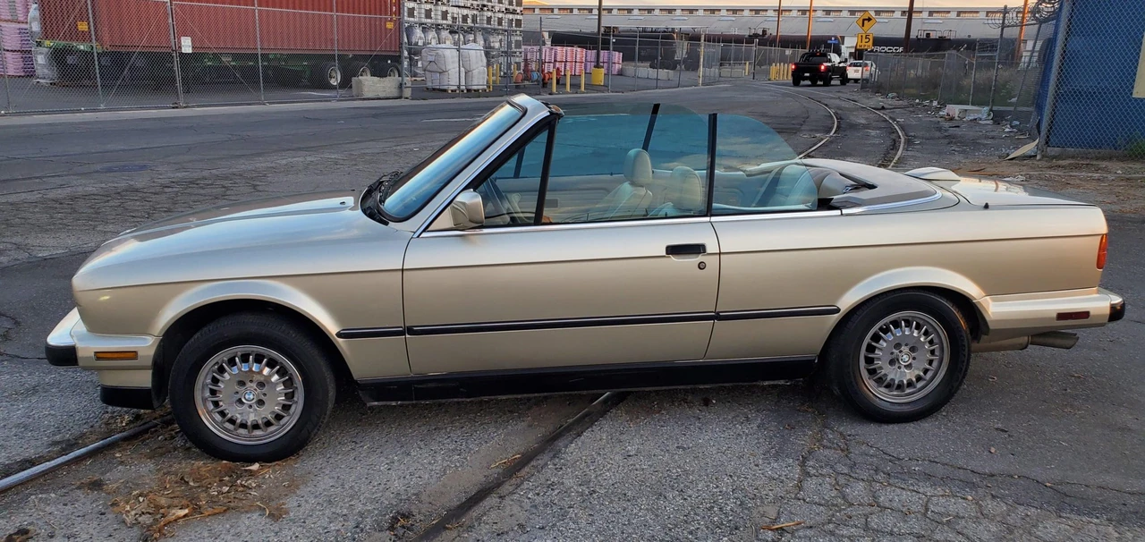1987 BMW E30 3 Series - Image 11 of 31